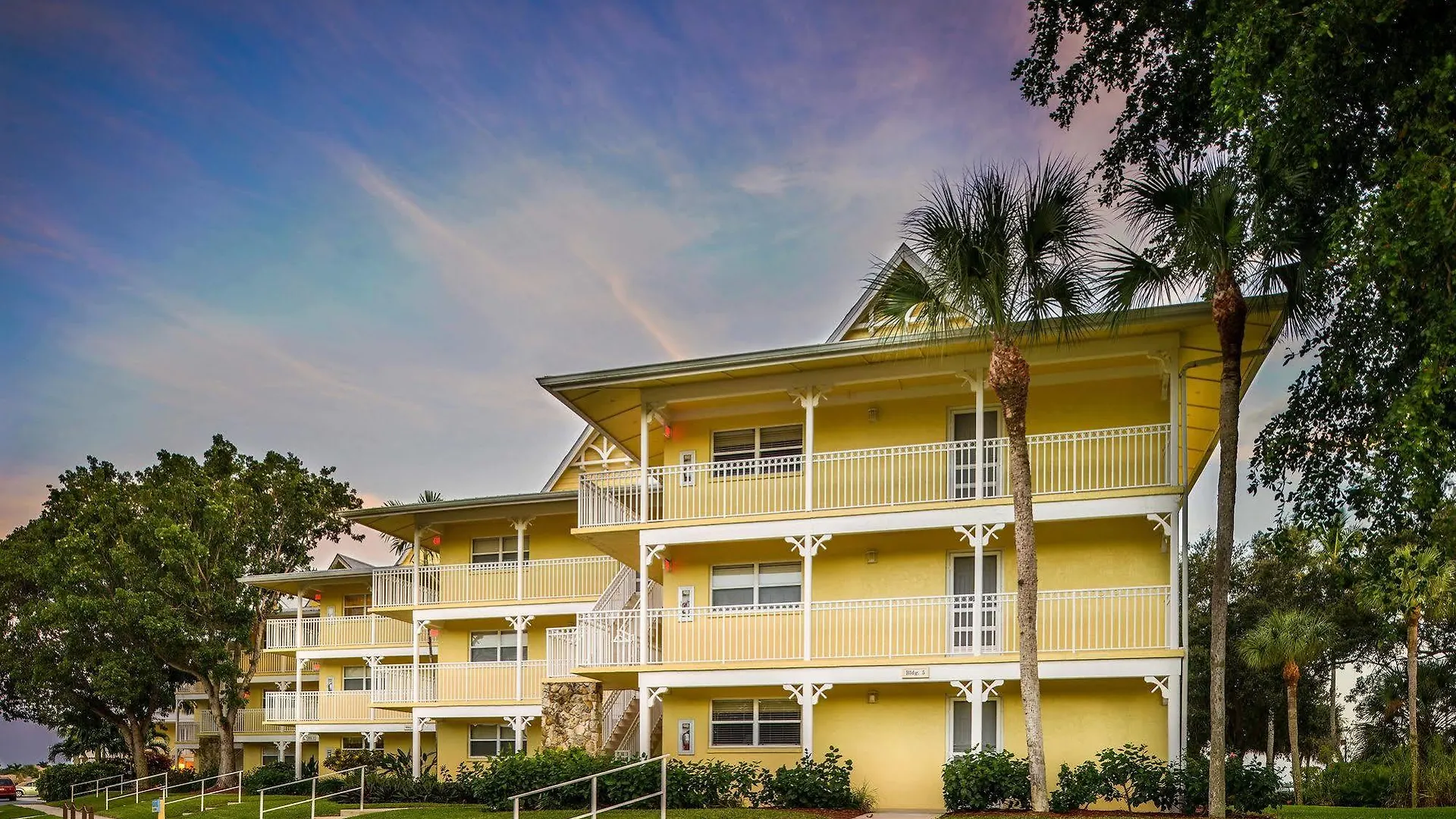 Resort Hilton Vacation Club Charter Club Bay