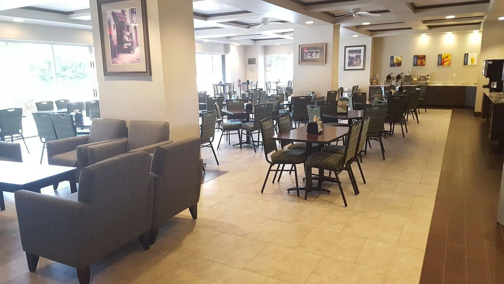 Hotel Western Plaza