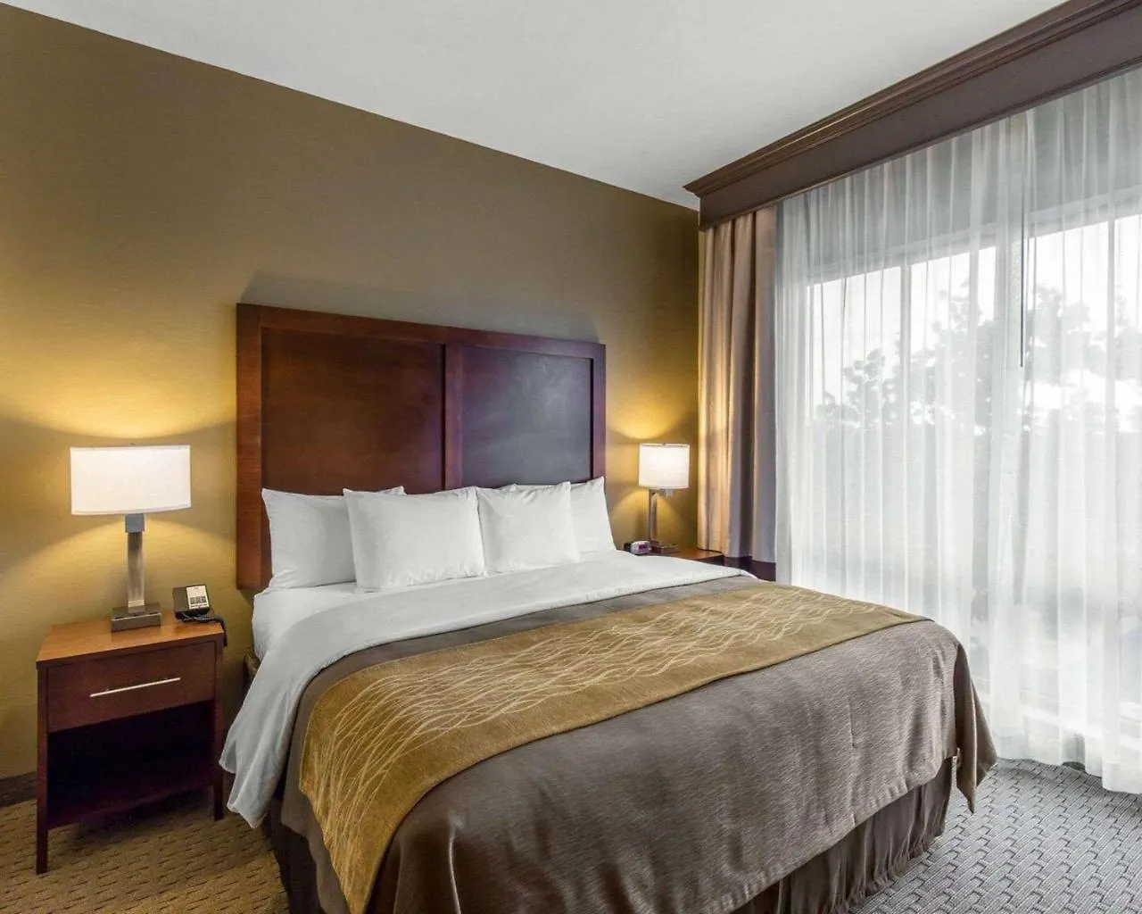 Inn Tollgate 2*