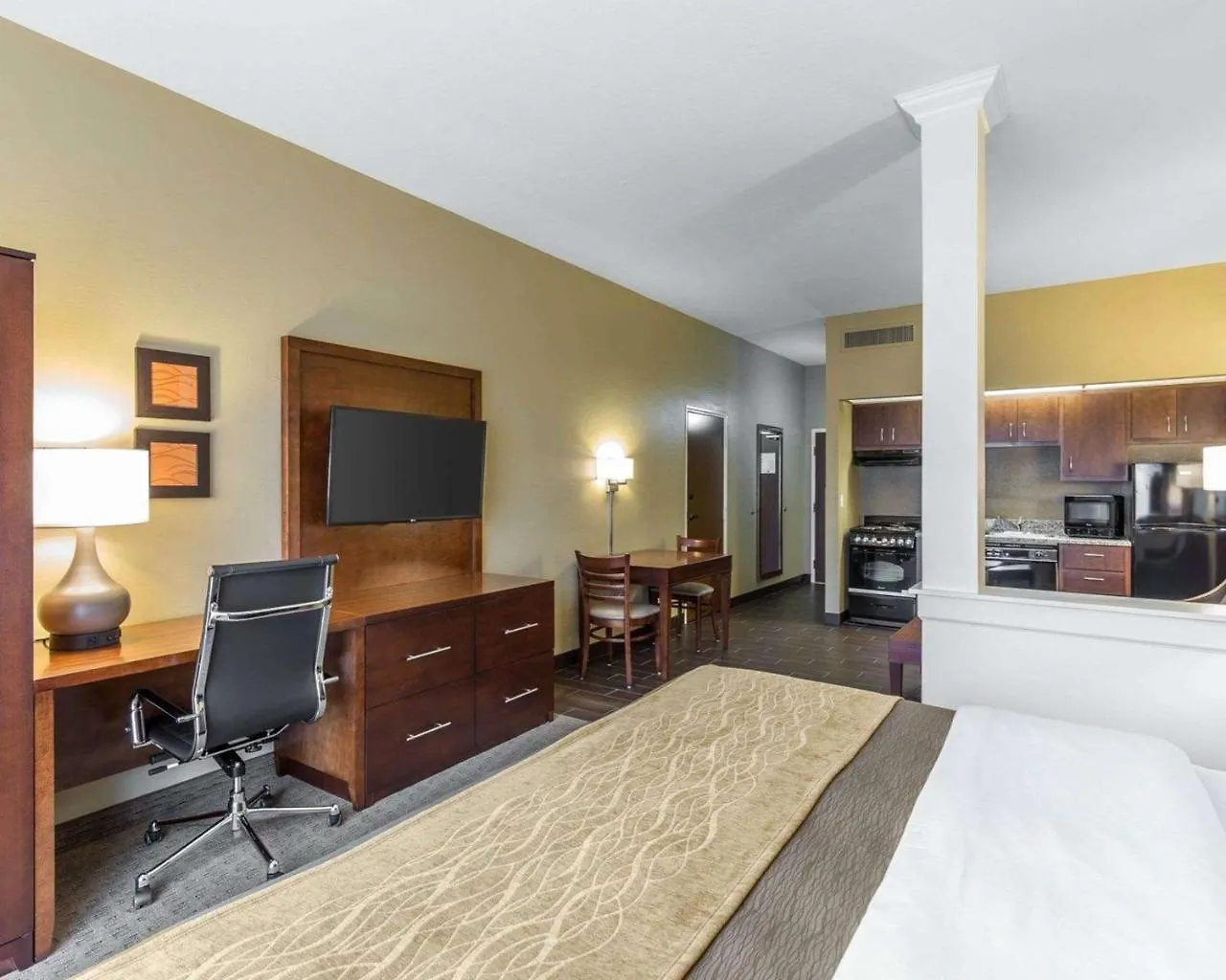 Inn Tollgate 2*