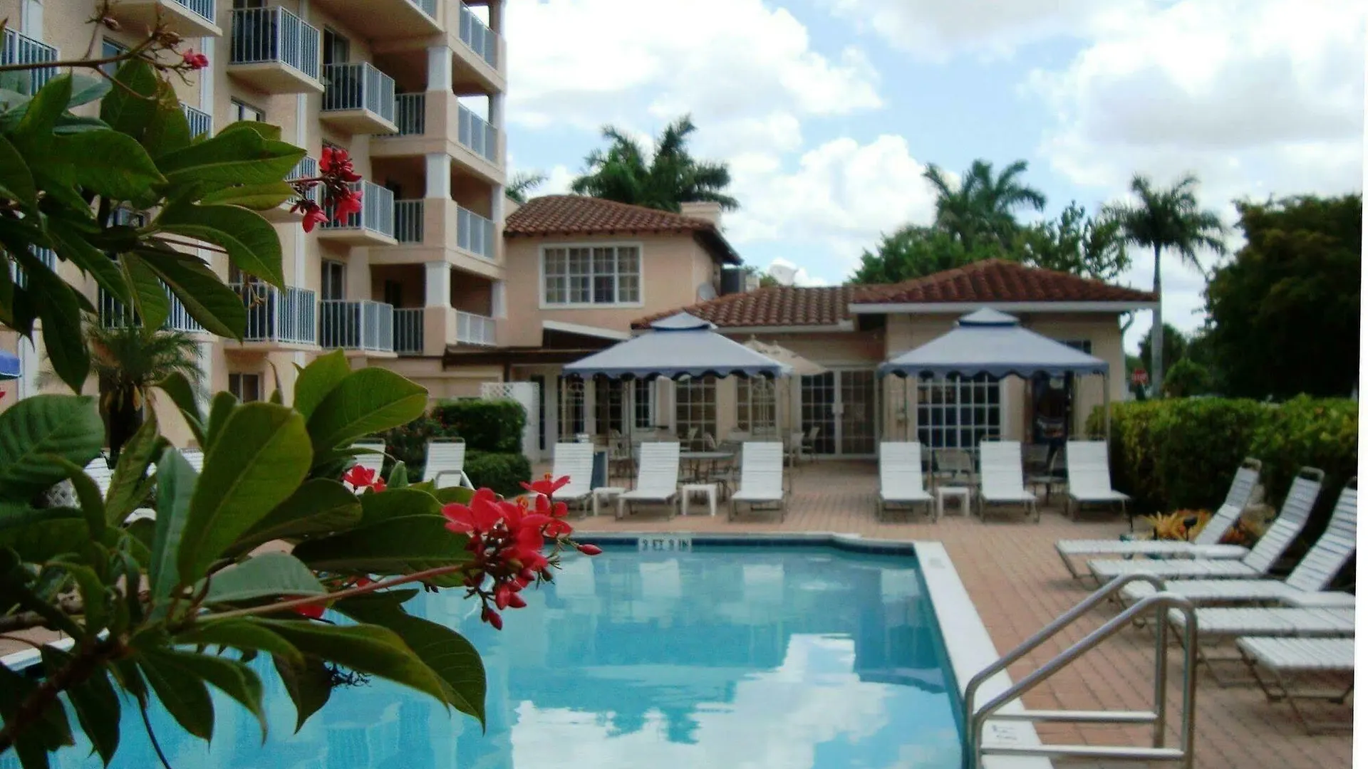 Of Naples, Tapestry Collection By Hilton North Naples