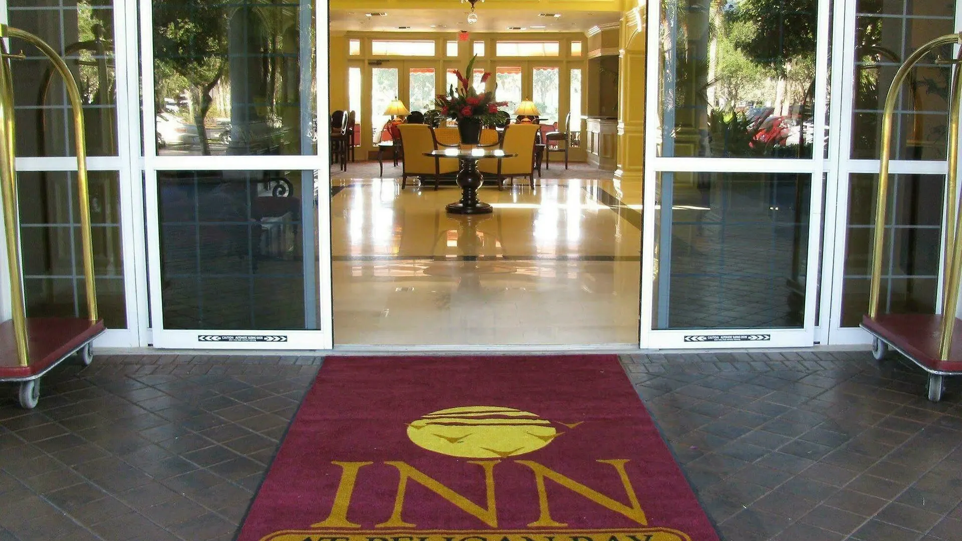 At Pelican Bay Hotel 4*