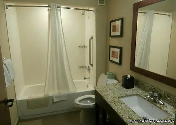 Tollgate 2* North Naples