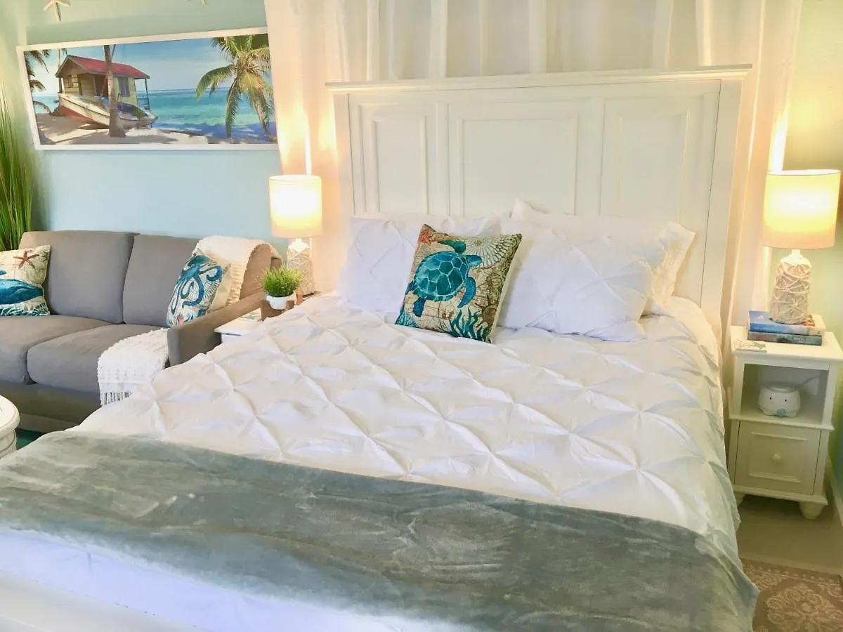 Coastal Escape! Apartment