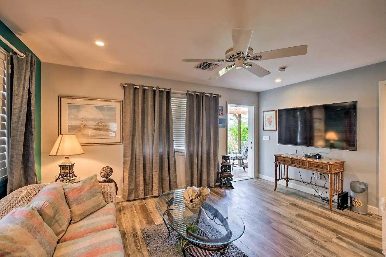 Updated - Near Beaches And Golfing! *