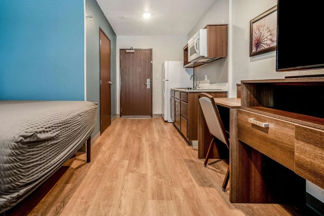 Otel Woodspring West