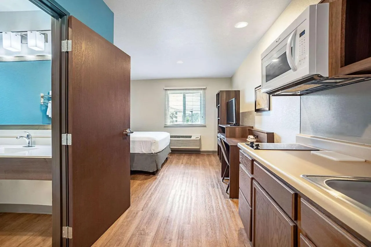 Woodspring 2* North Naples