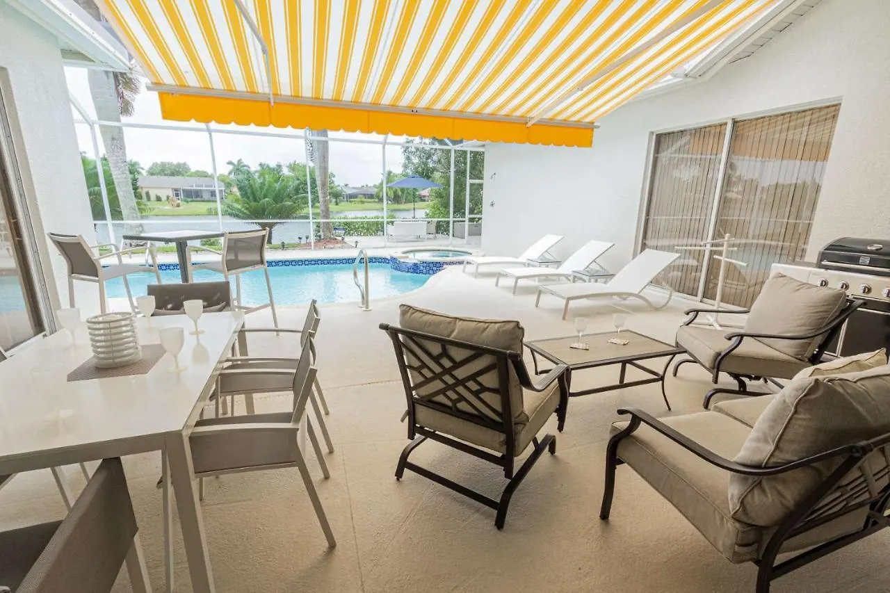 Briarwood- Terrazzo Lane With View * North Naples