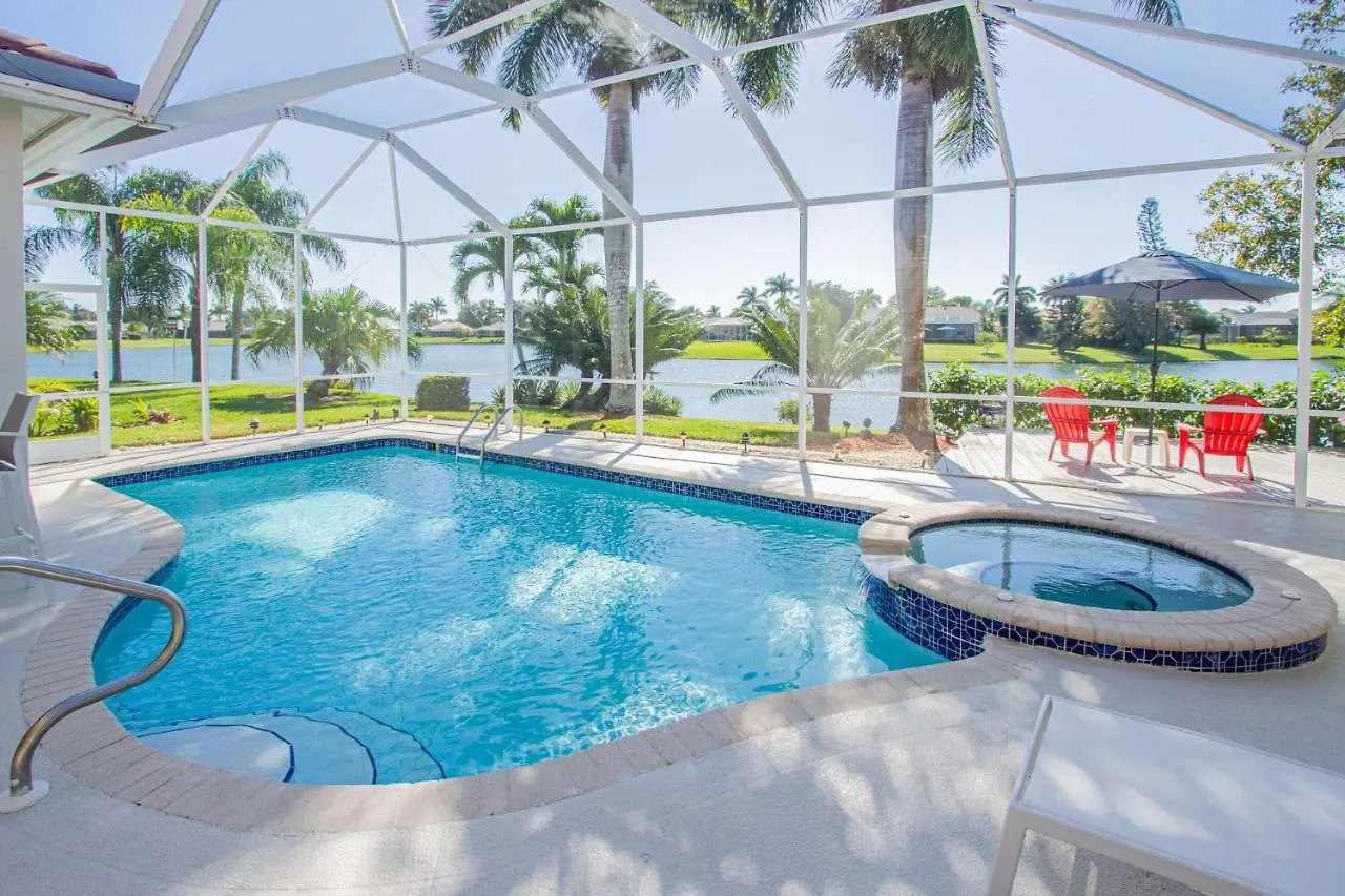 Briarwood- Terrazzo Lane With View North Naples