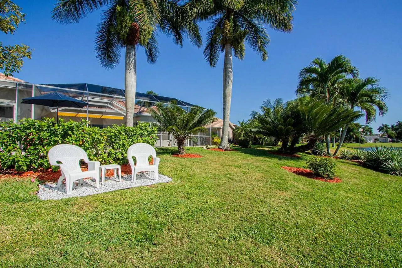 Briarwood- Terrazzo Lane With View