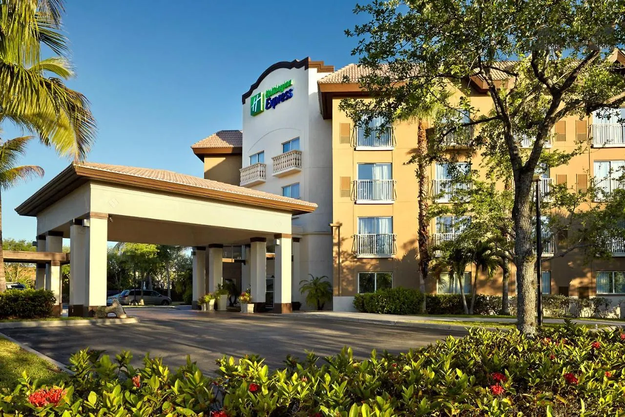 Express & Downtown - 5th Avenue By Ihg North Naples