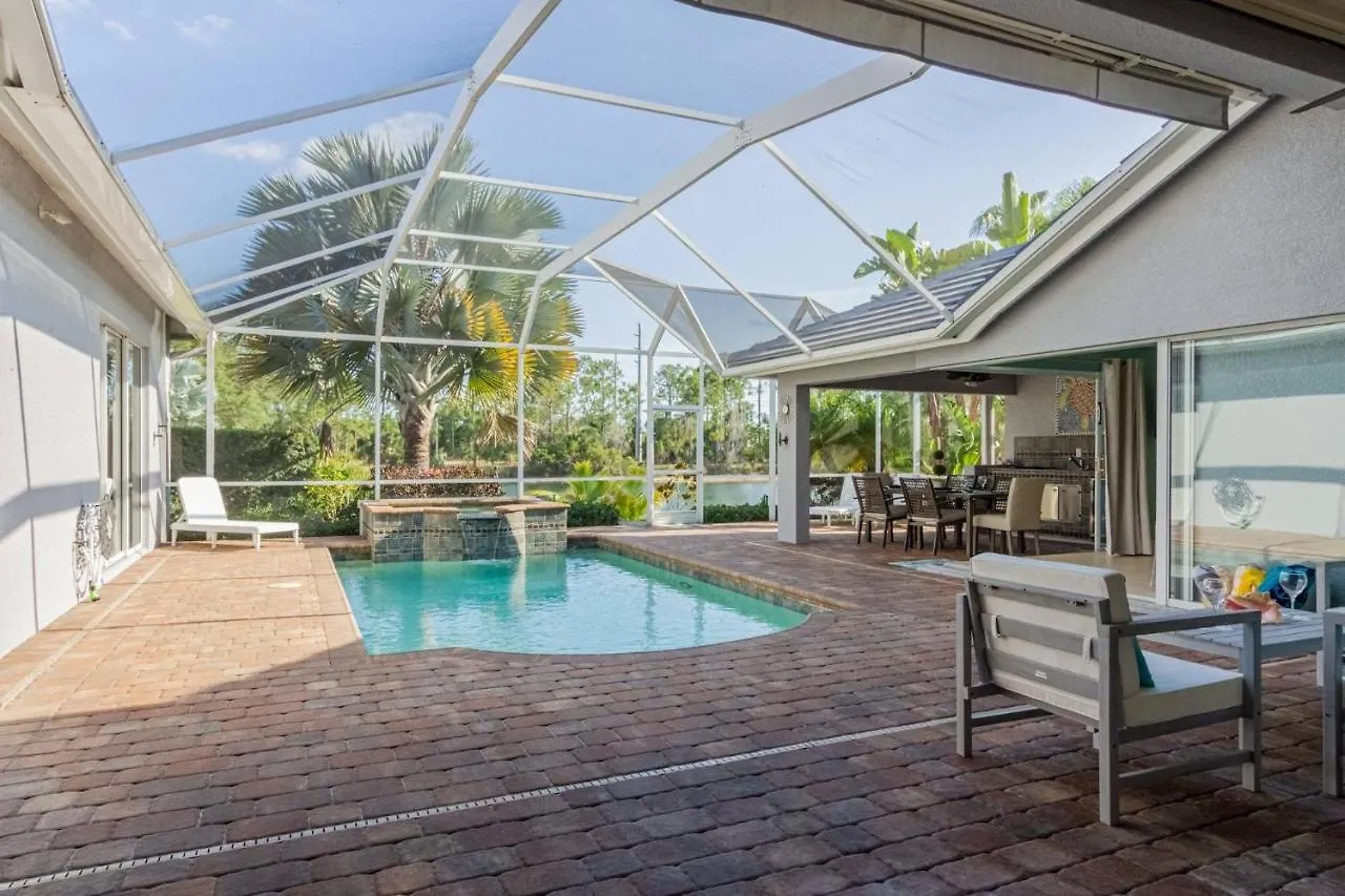 Briarwood-1064 Tivoli Dr *
