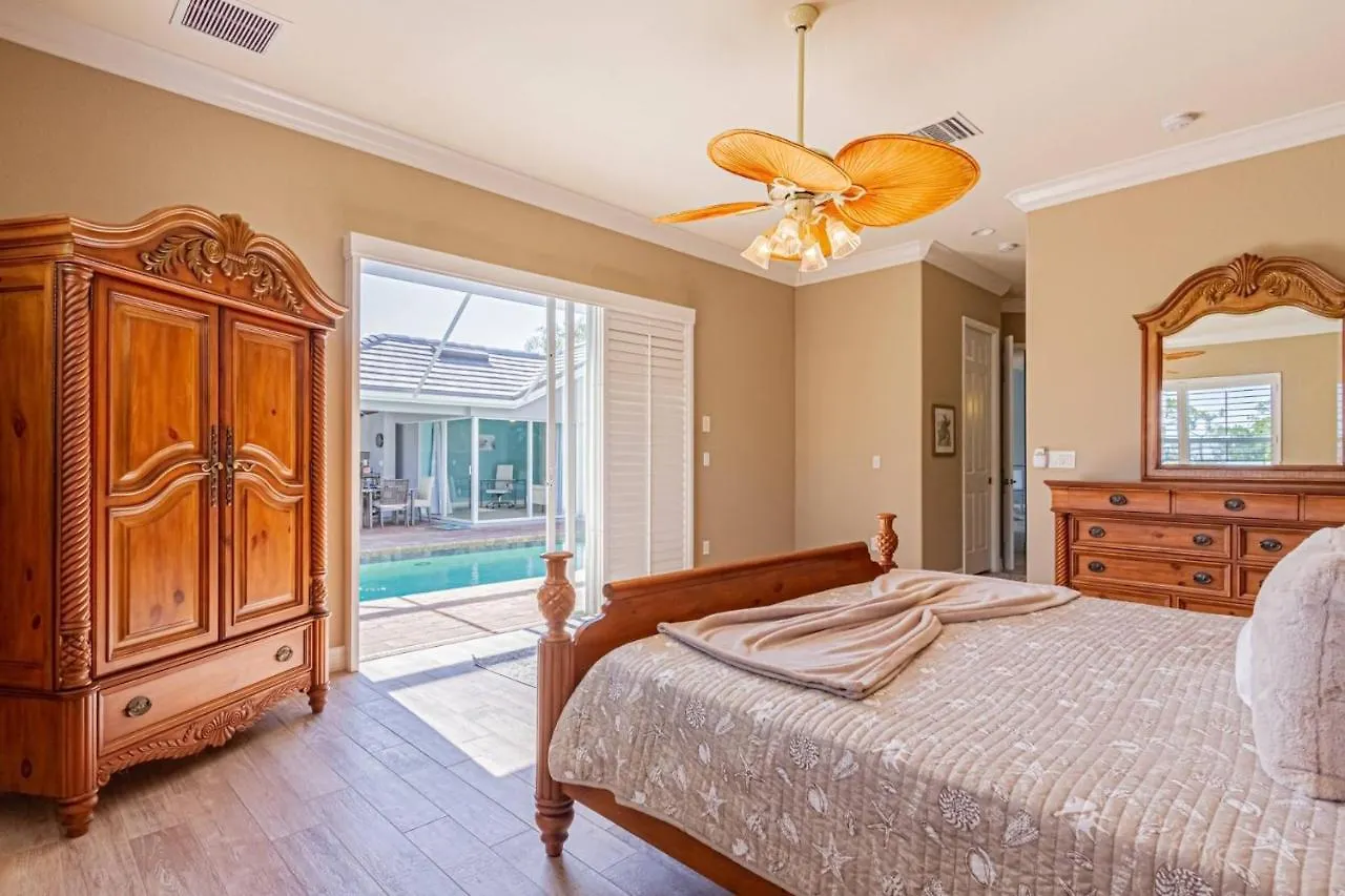 Briarwood-1064 Tivoli Dr *