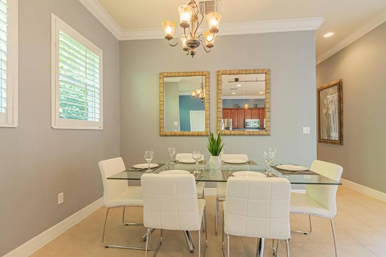 Briarwood-1064 Tivoli Dr *