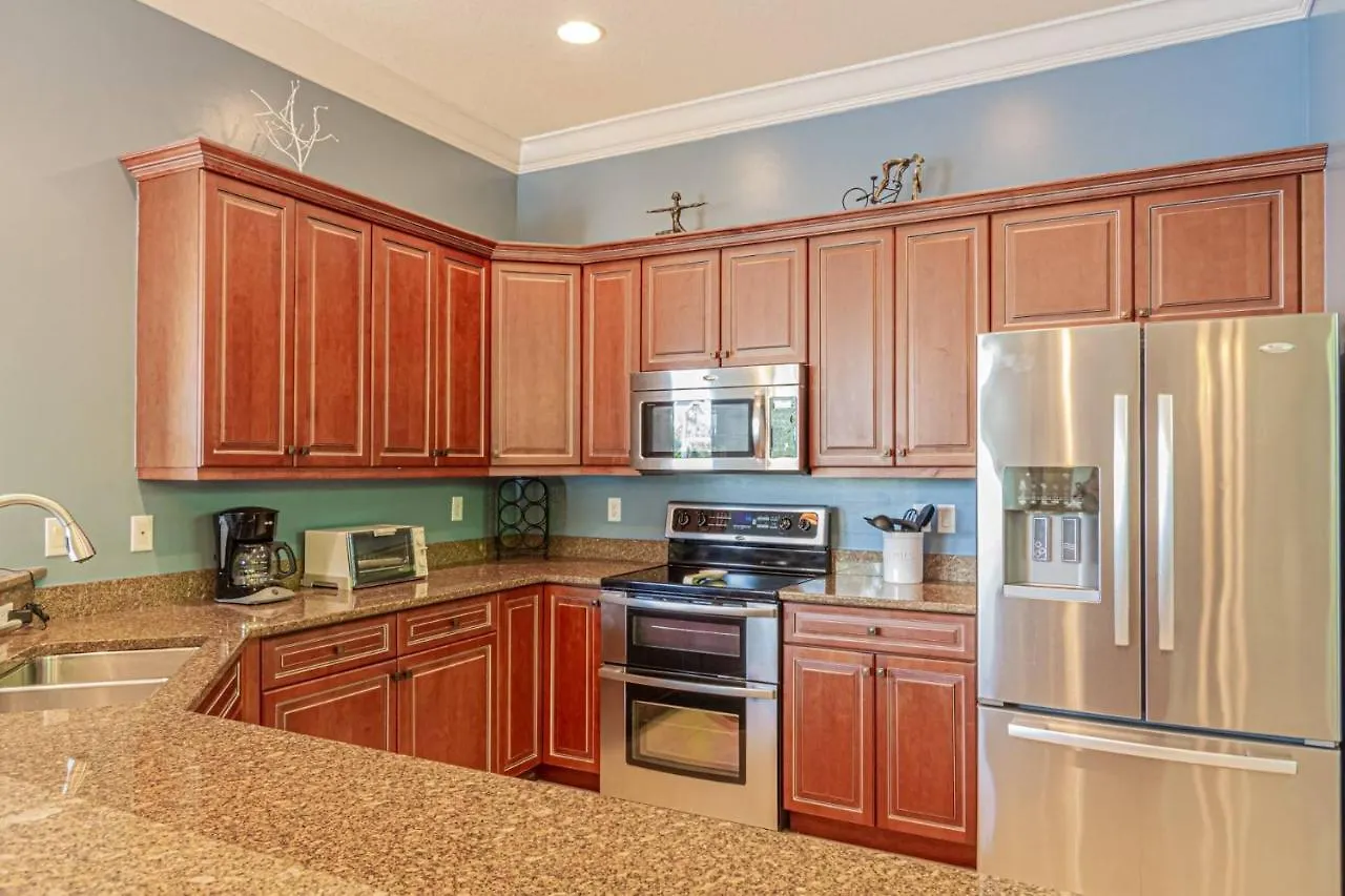 Briarwood-1064 Tivoli Dr