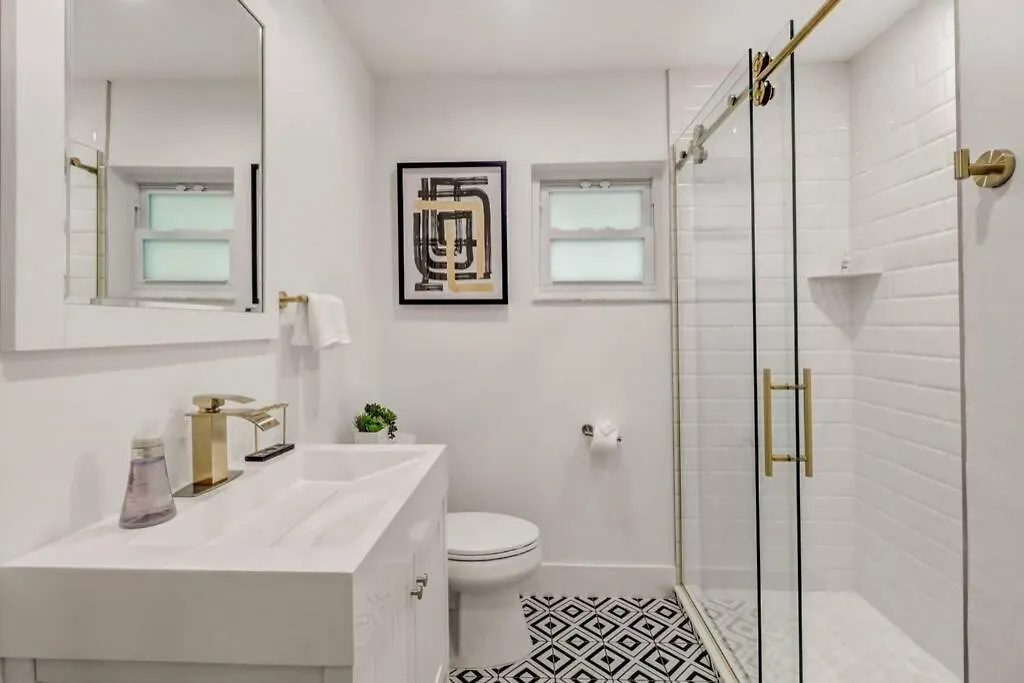 Semesterbostad Pool House, Close To The & Down Town Naples! North Naples