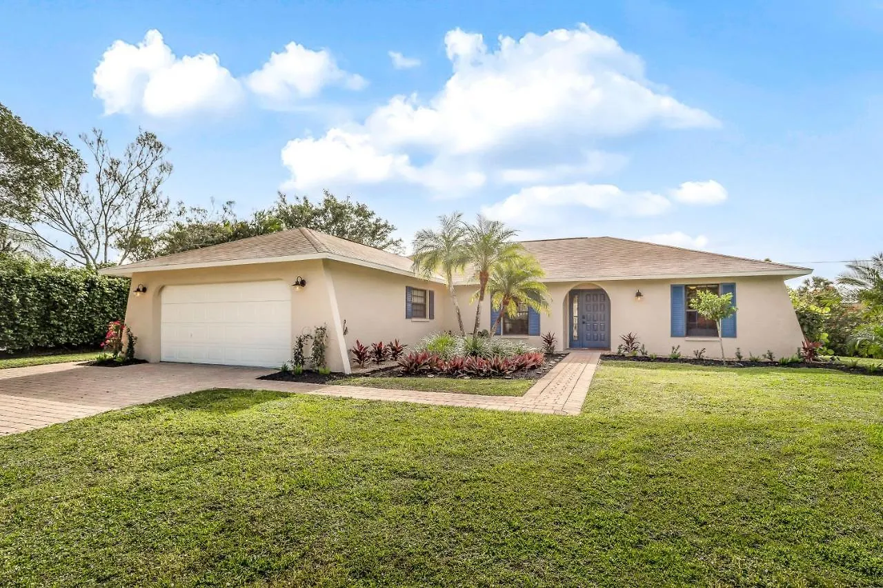 Palm Frond Ranch Casa de Férias North Naples