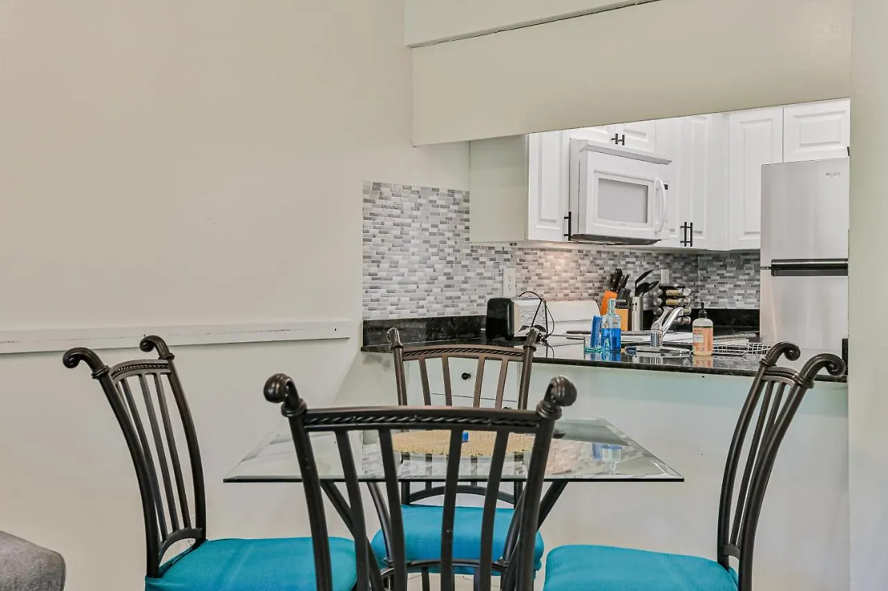 World Tennis Club 725 Apartment North Naples