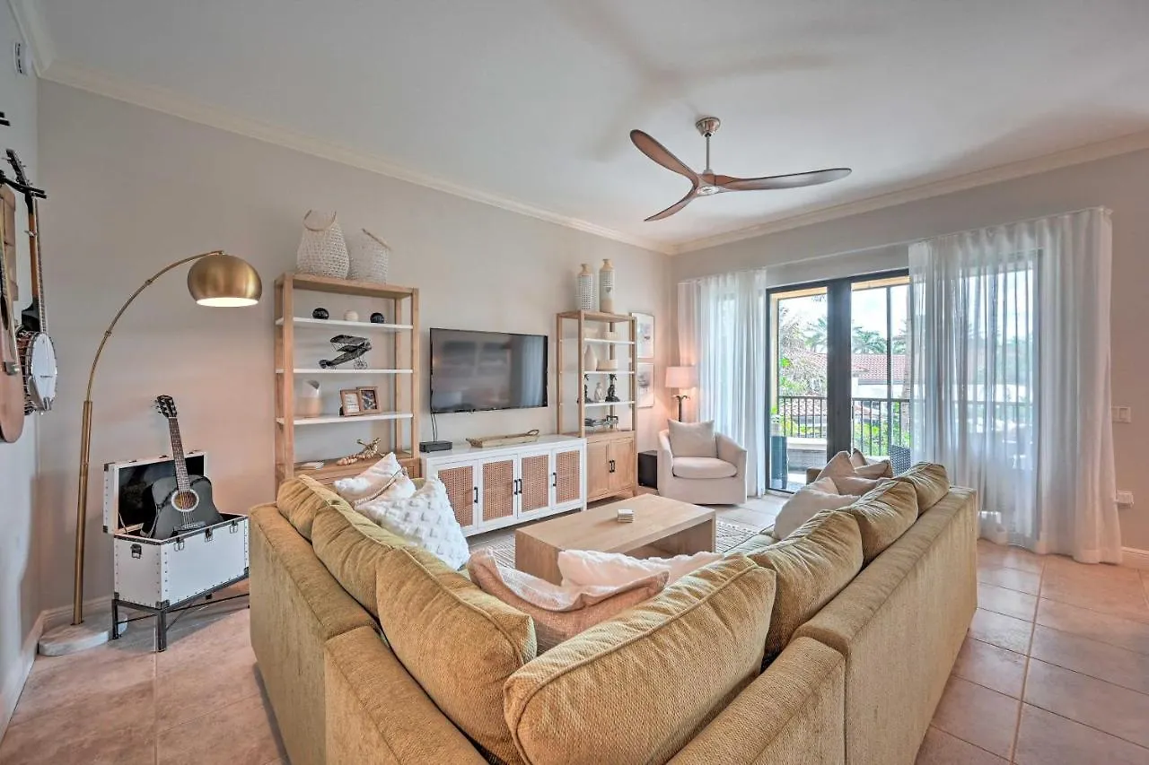 Luxe Bay Near Fifth Ave! North Naples