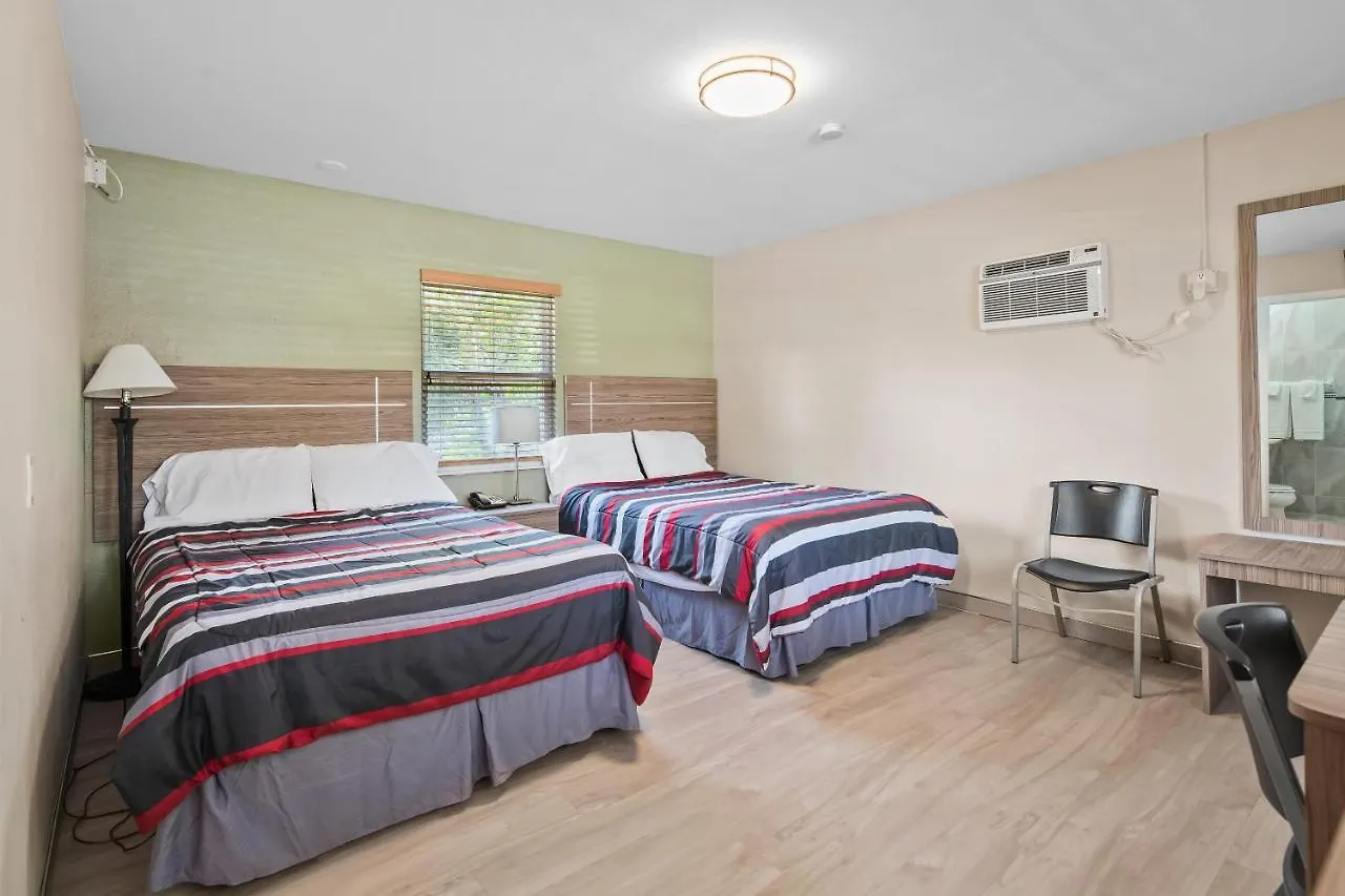 Tamiami 2* North Naples