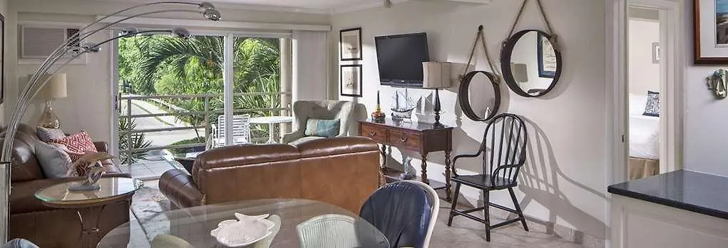 Hotel Cove On Bay