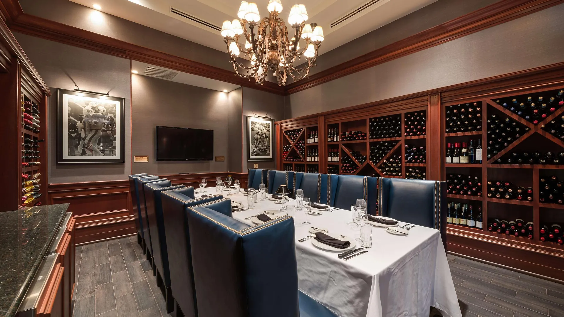 Hilton מלון North Naples