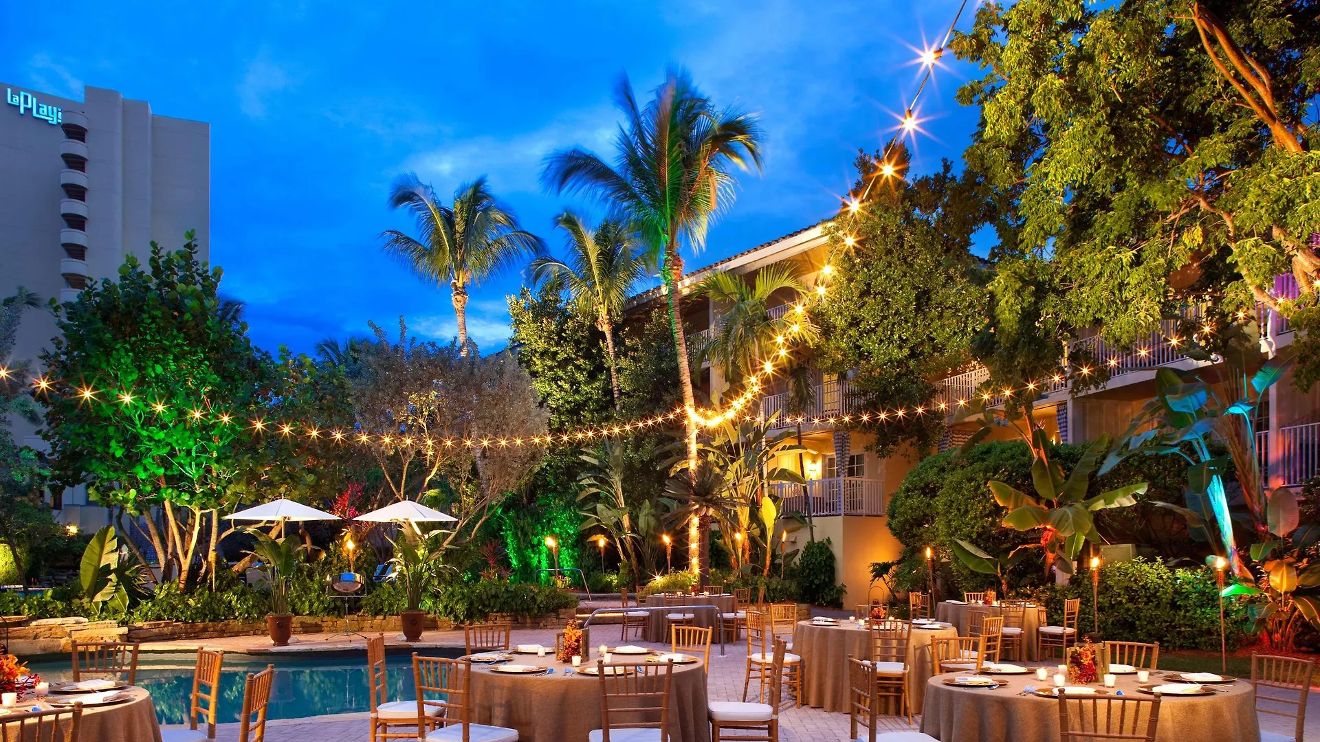 Resort La Playa Beach & Golf Resort, A Noble House Naples Park