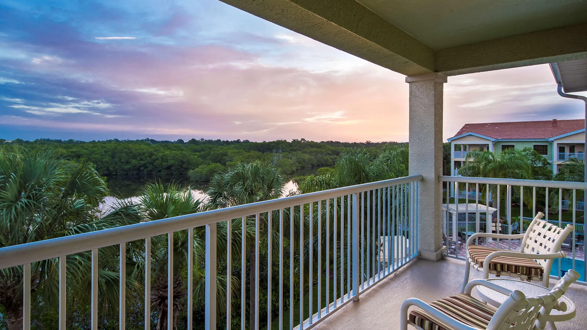 Doubletree By Hilton מלון North Naples