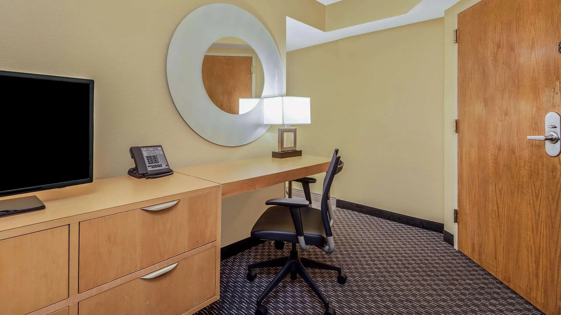 Hotel La Quinta By Wyndham Downtown 3*