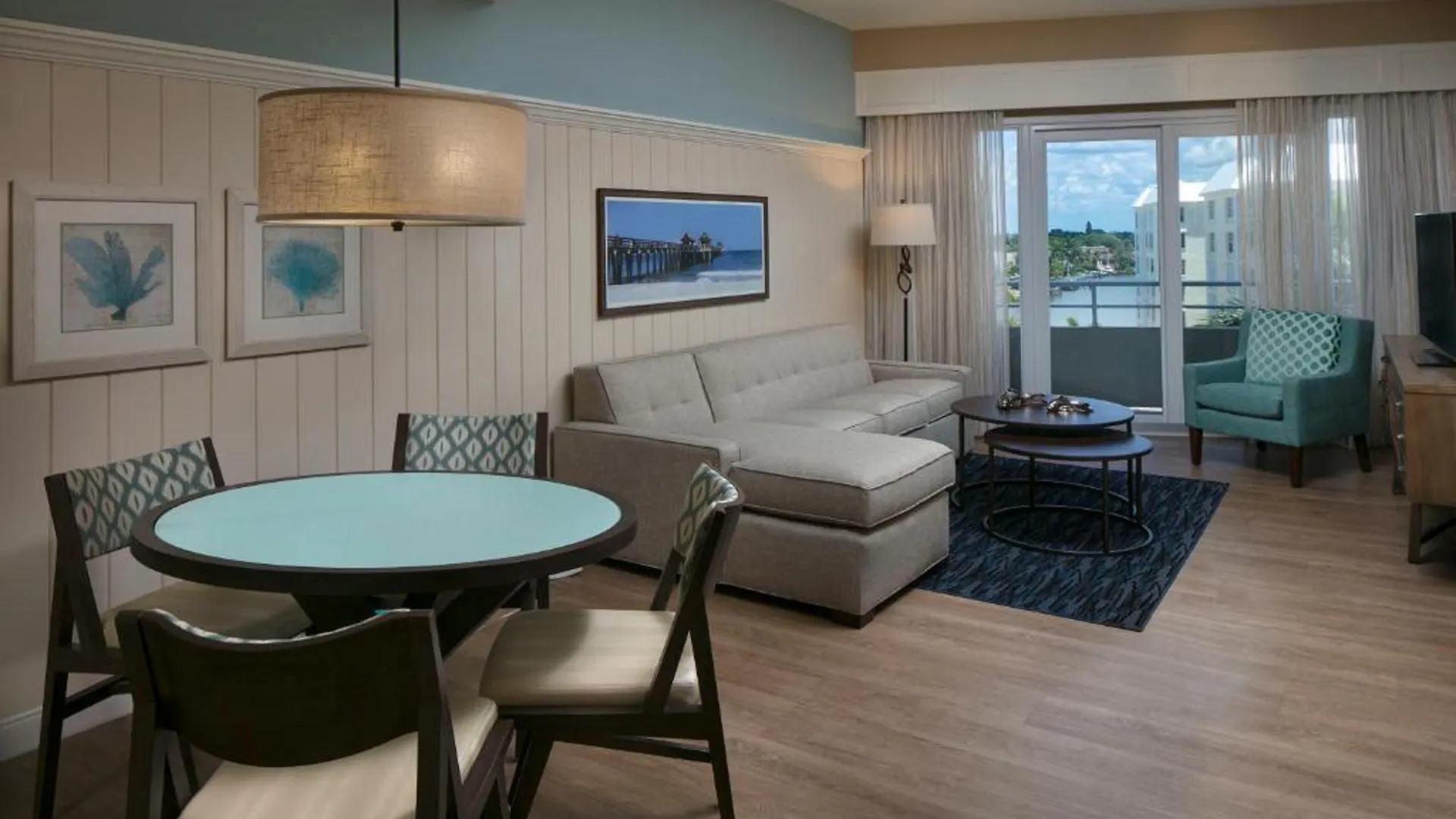 Hotel Edgewater Beach 4*