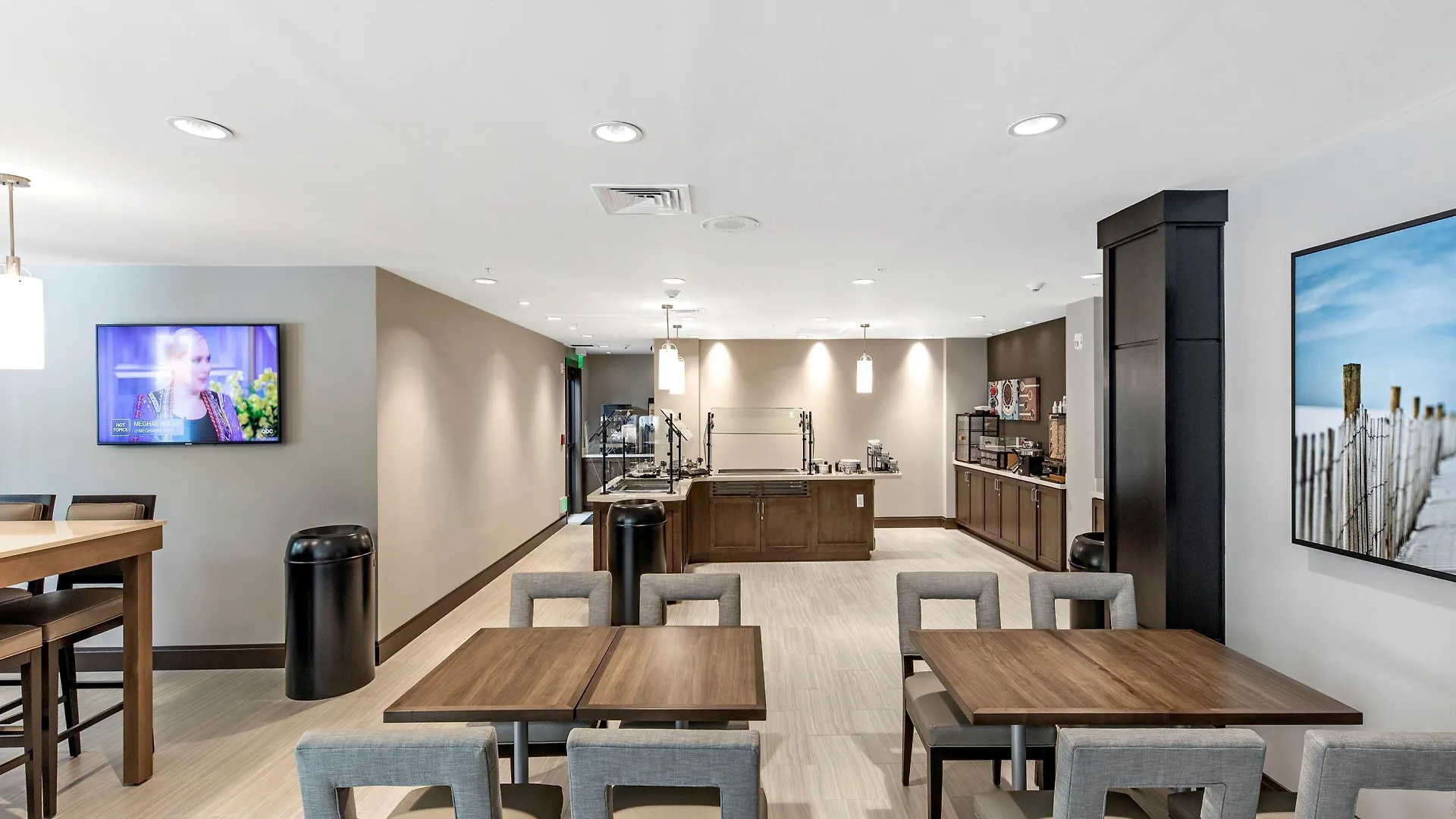 驻桥套房酒店-那不勒斯-马可岛 3* North Naples