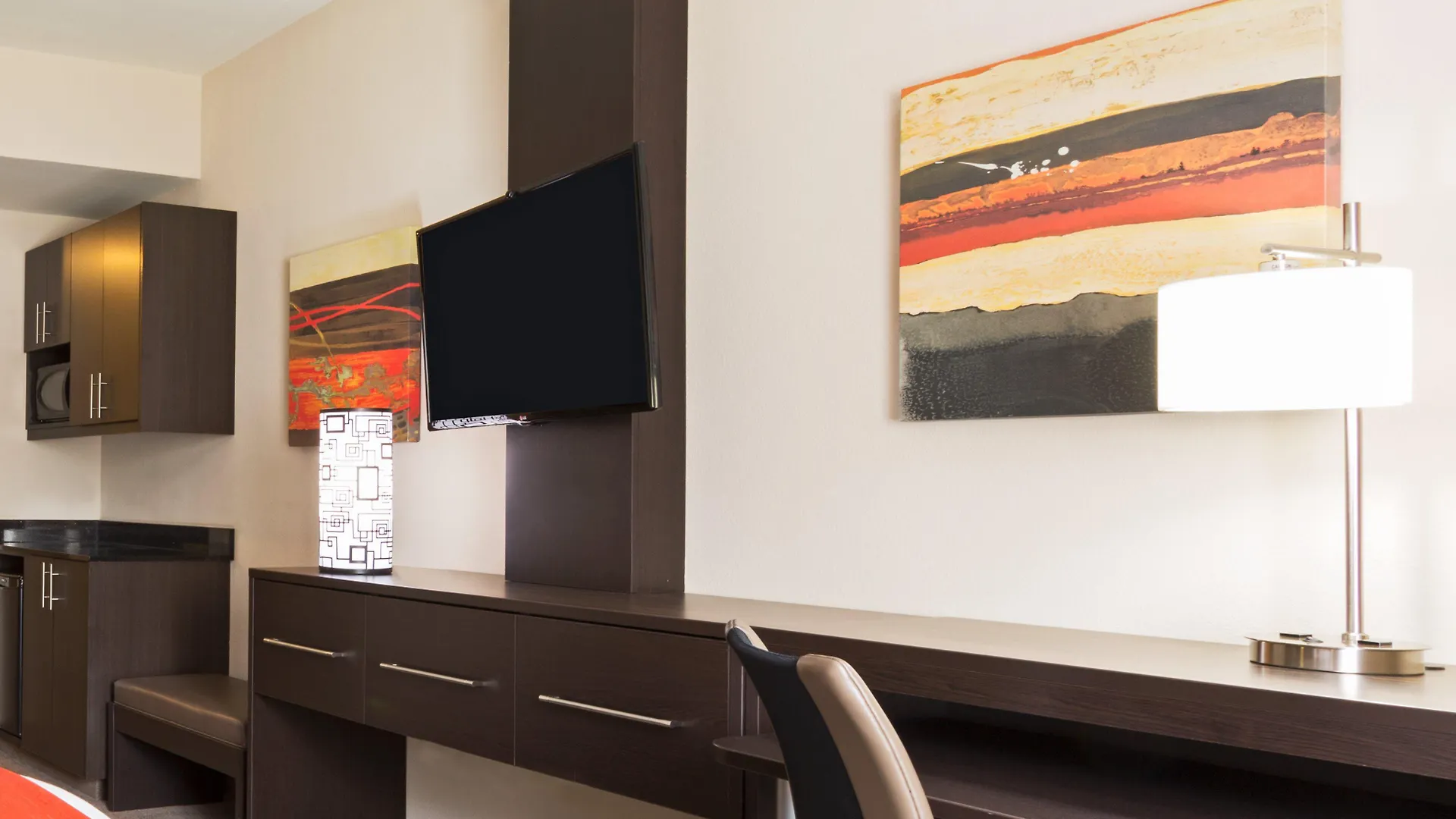 Express & Downtown - 5th Avenue By Ihg