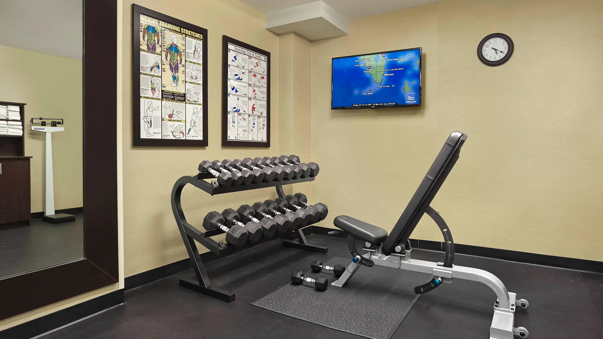Express & Downtown - 5th Avenue By Ihg 3* North Naples