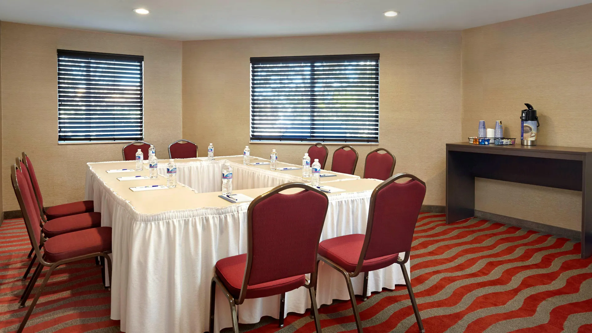 Express & Downtown - 5th Avenue By Ihg North Naples