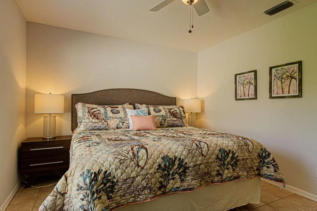 Briarwood- Vintage Ct * North Naples