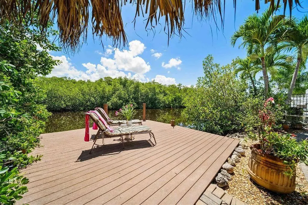 3 Bed 3 Bath Tropical Paradise Waterfront Pool House - On Canal - Direct Acces To Gulf North Naples