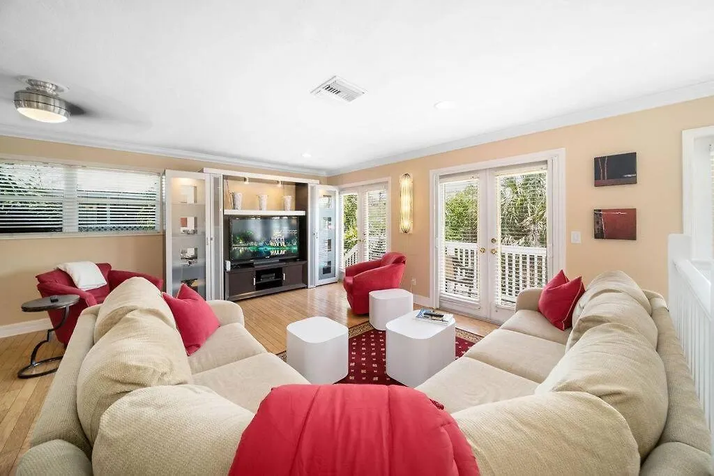 3 Bed 3 Bath Tropical Paradise Waterfront Pool House - On Canal - Direct Acces To Gulf * North Naples