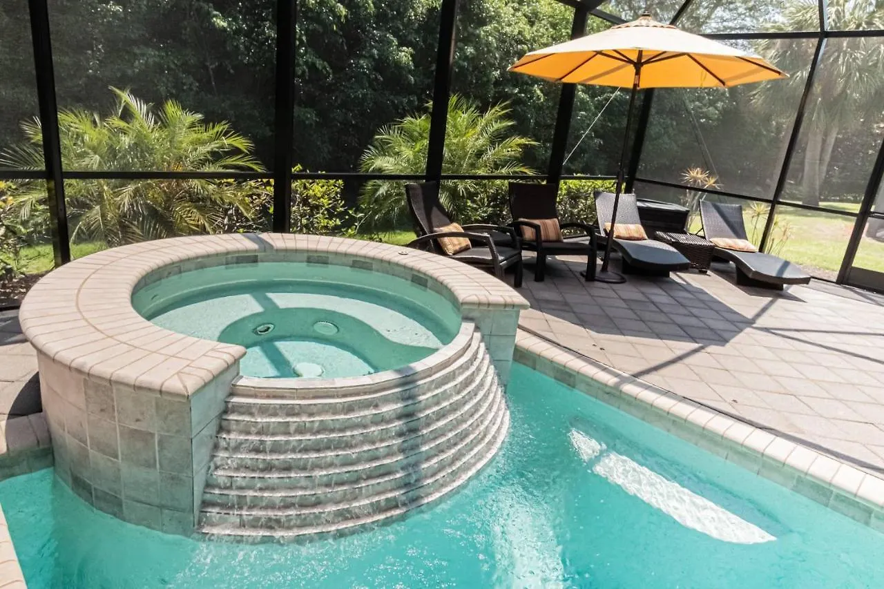 Briarwood 974 Tivoli Court