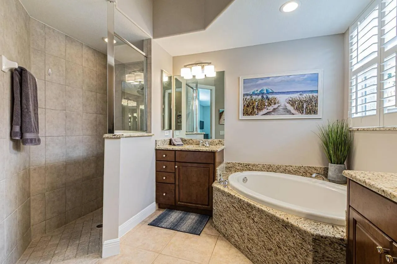 Briarwood 974 Tivoli Court *