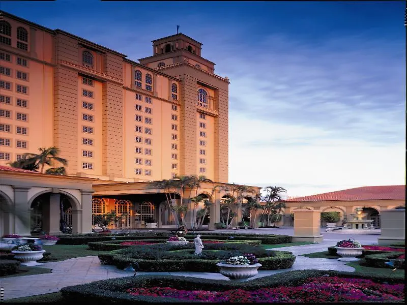 Resort The Ritz-carlton