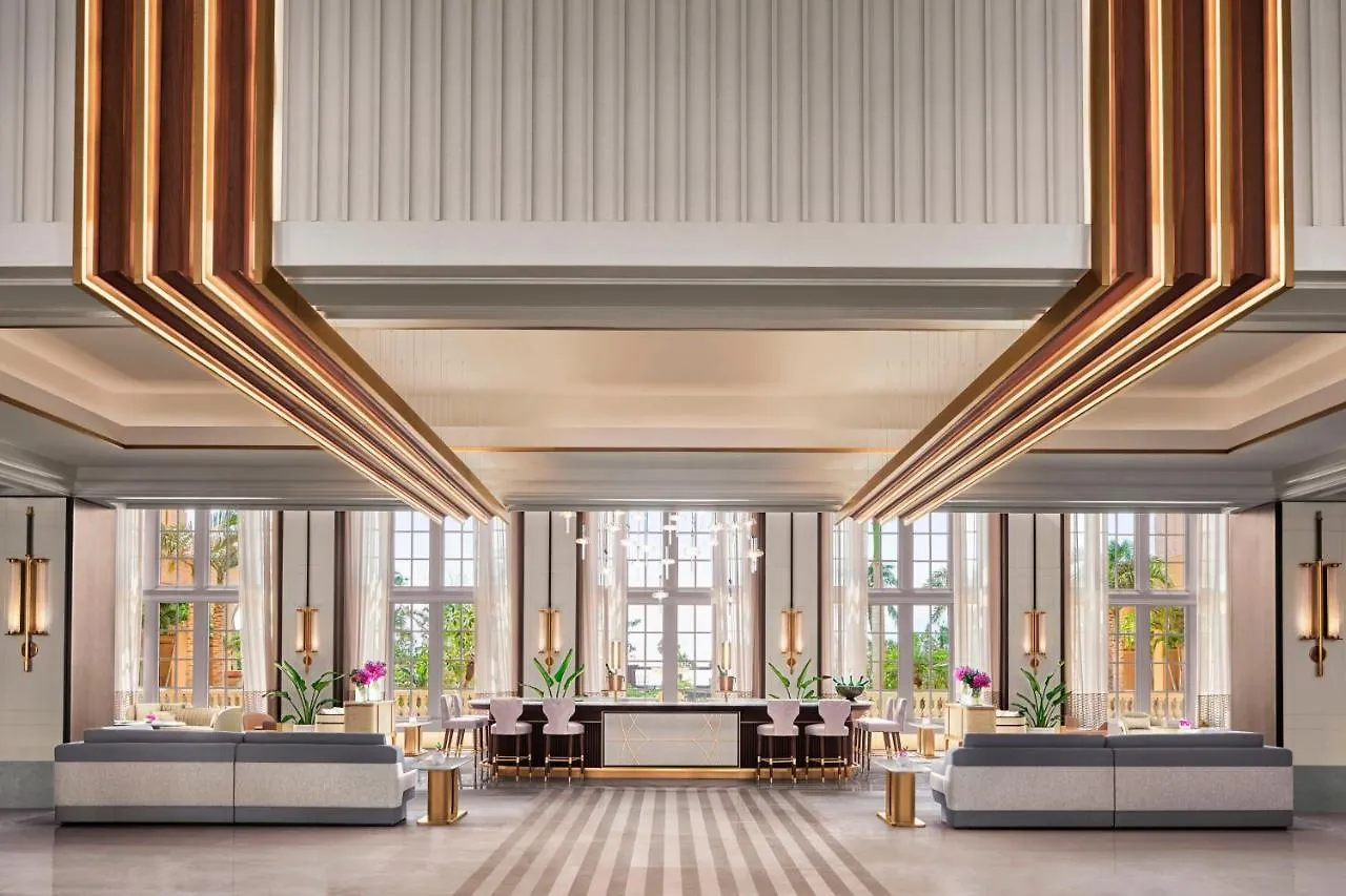 Resort The Ritz-carlton
