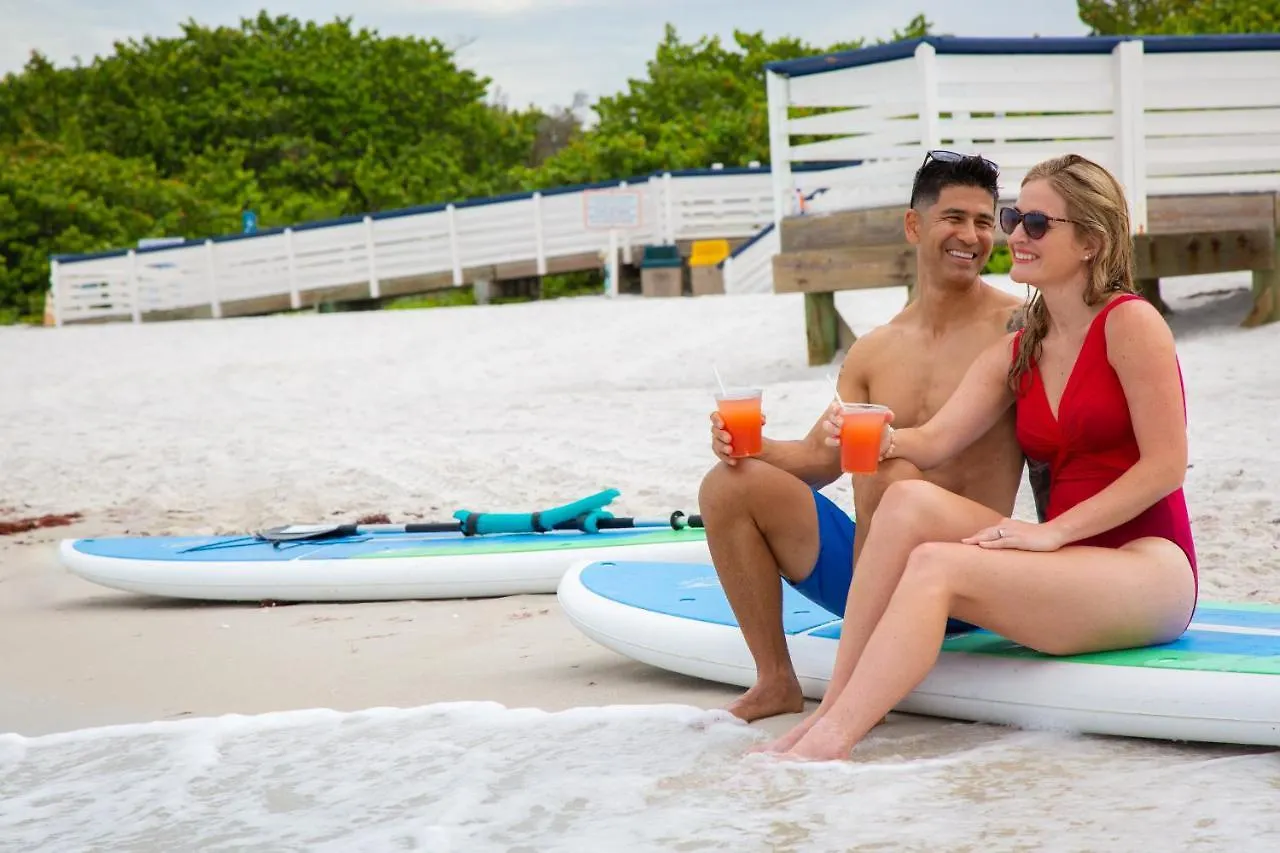 Naples Grande