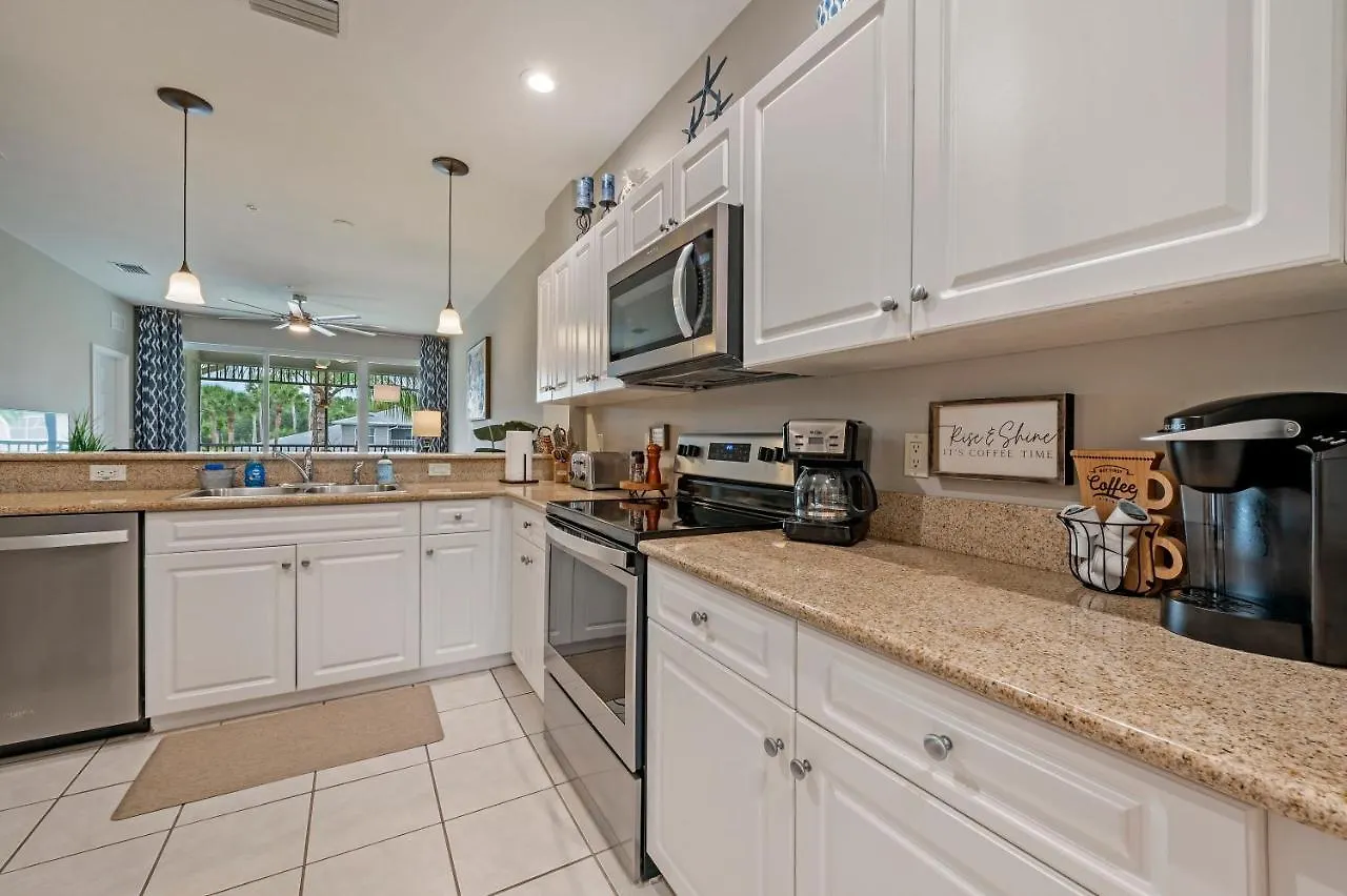 Golf Condo- Pool- Lakeview- 10mi To Beaches Villa