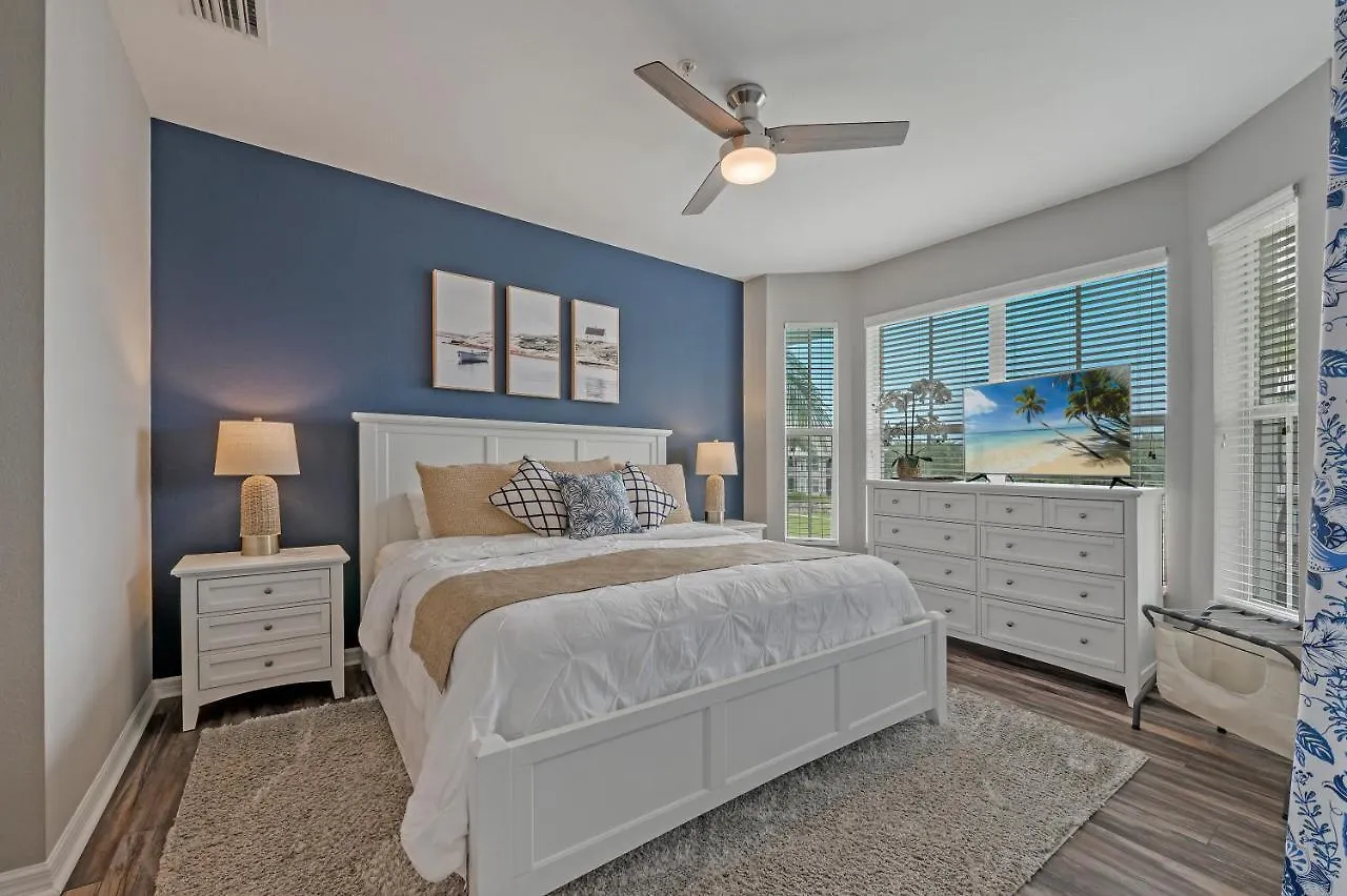 Golf Condo- Pool- Lakeview- 10mi To Beaches *