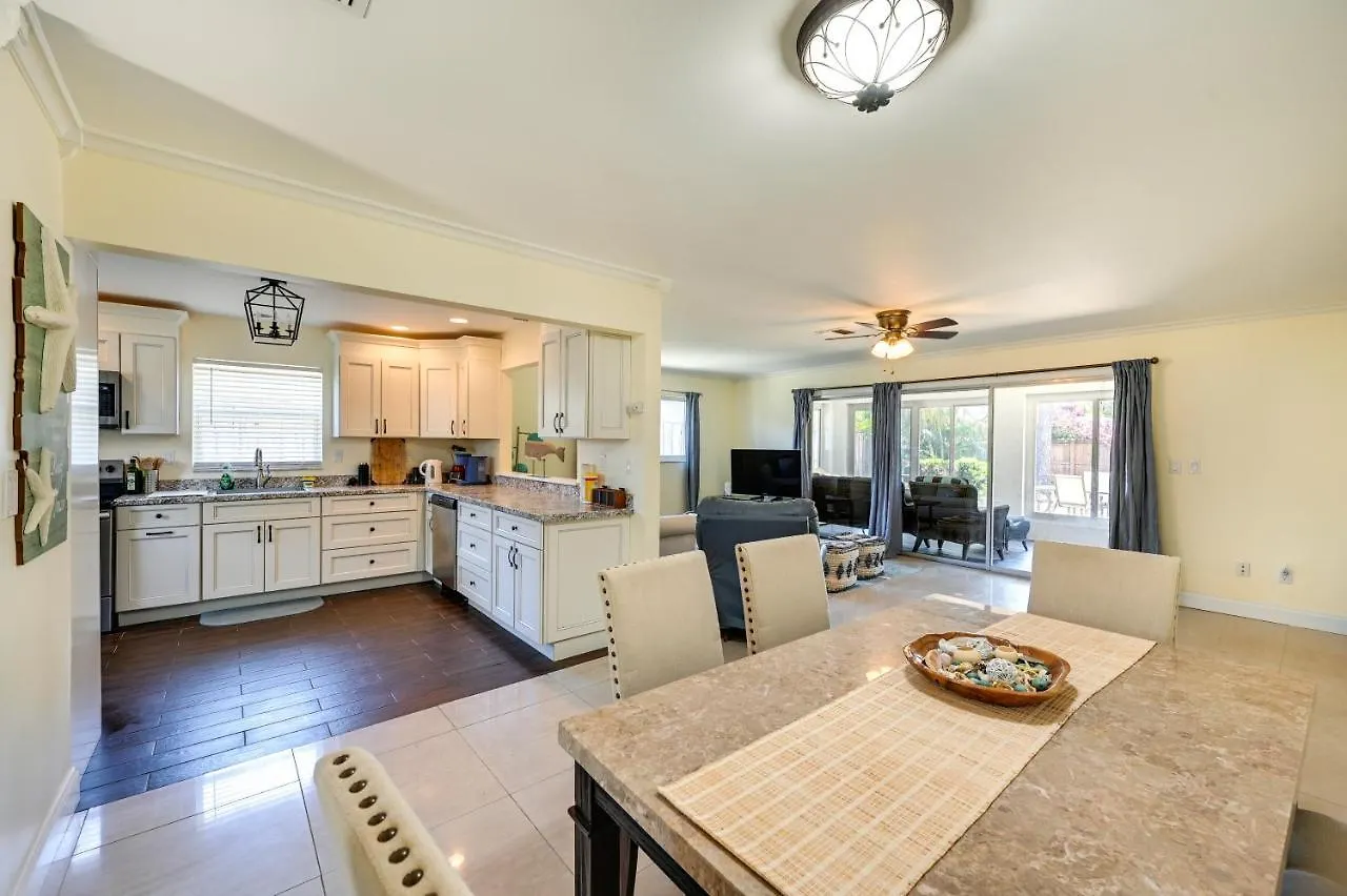 Pet-friendly Vacation Near Beach! North Naples