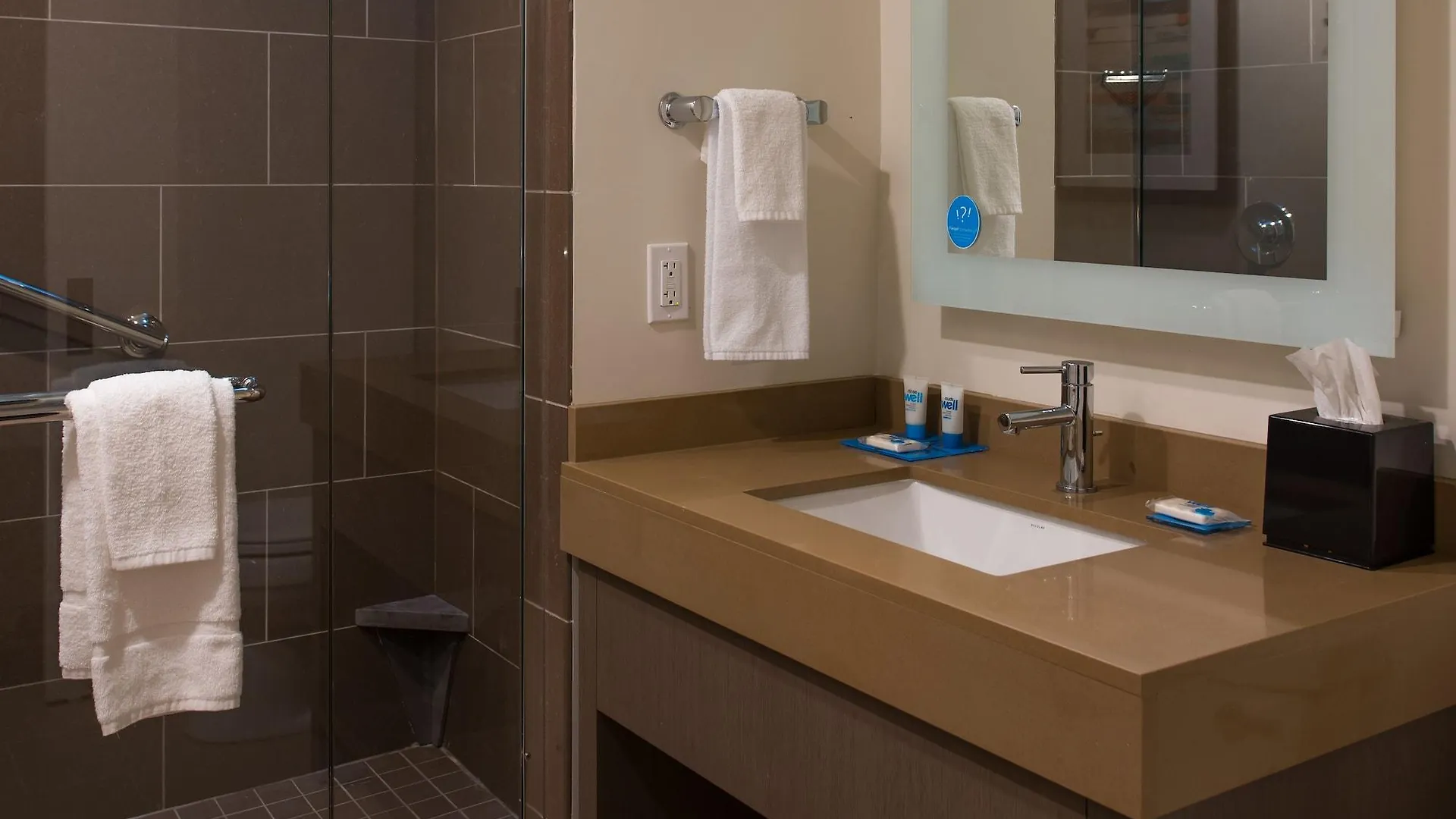 Hyatt House 5th Avenue Hotel