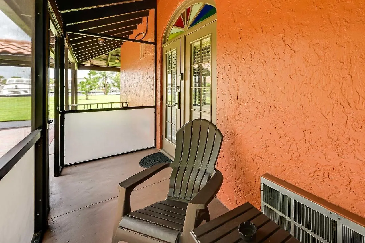 Getaway With Fire Pit And Grill! Apartamento North Naples