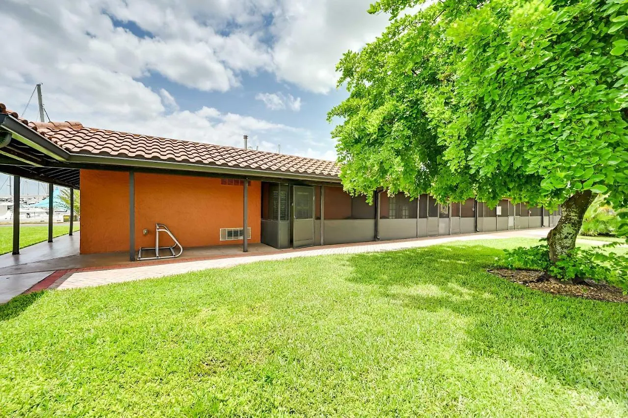 Getaway With Fire Pit And Grill! Apartamento North Naples