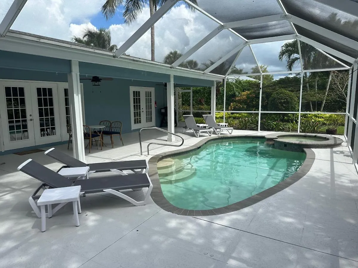 Florida House, 4br 2bt With Private Pool Oasis North Naples