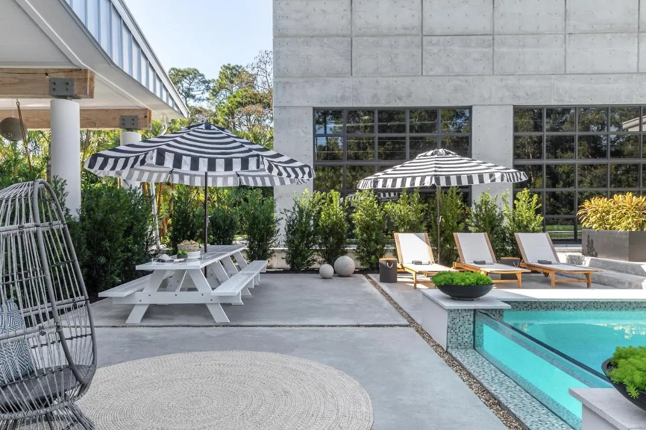 Сasa de vacaciones ✰ Time 4 U Estate: Hot Tub, Pool, Tennis Court, Ping Pong Fire Pit & More!